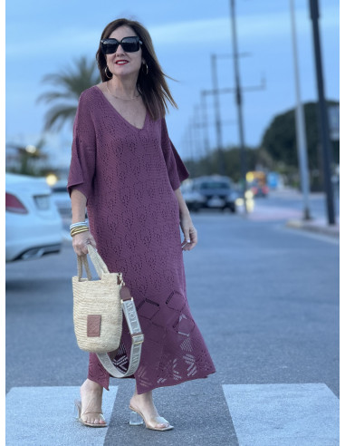 🌸 Vestido de Punto Rosa con Aberturas Laterales
