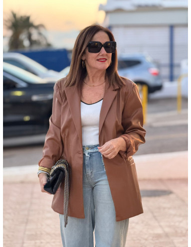 Blazer efecto piel camel