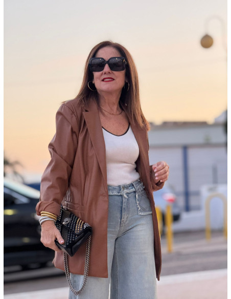 Blazer efecto piel camel