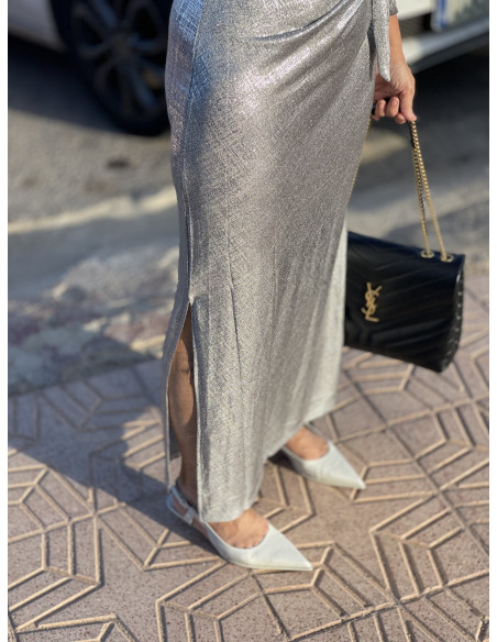 ✨ Vestido Metalizado en plata con Nudo Lateral