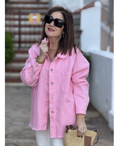 Sobrecamisa Rosa con Detalle de Pintura en la Espalda 🎨 2