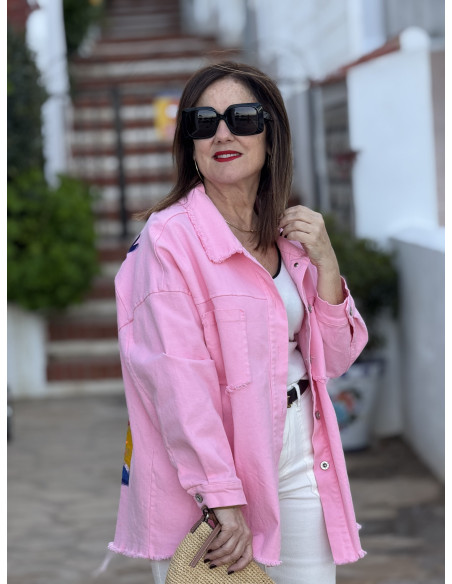 Sobrecamisa Rosa con Detalle de Pintura en la Espalda 🎨