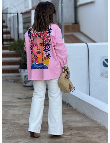 Sobrecamisa Rosa con Detalle de Pintura en la...