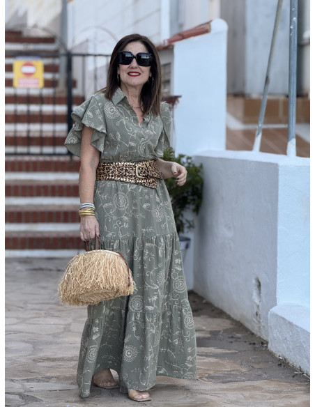 Vestido verde bordado con cuello camisero