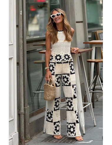 Conjunto de Dos Piezas Crochet: Pantalón y Top