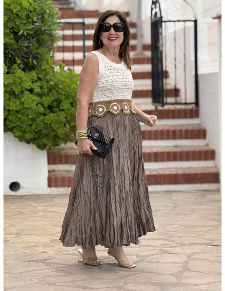 Falda marrón Fluida con Efecto Arrugado y Cintura Elástica