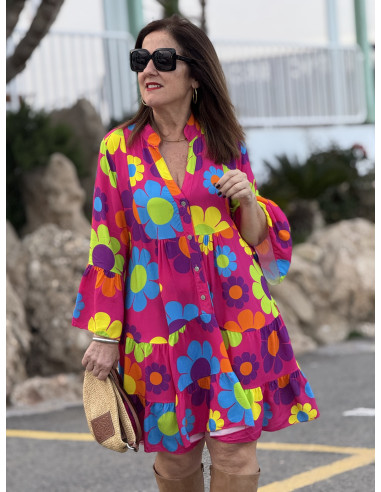 Vestido babydoll corto rosa  con margaritas