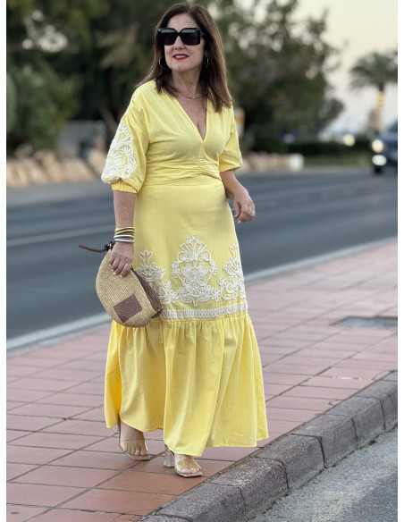 Conjunto de Dos Piezas amarillo: Falda y Cuerpo