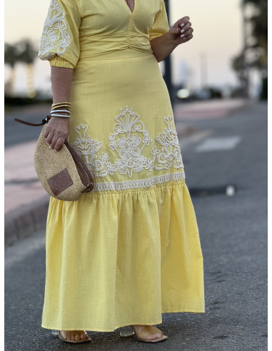 Conjunto de Dos Piezas amarillo: Falda y Cuerpo