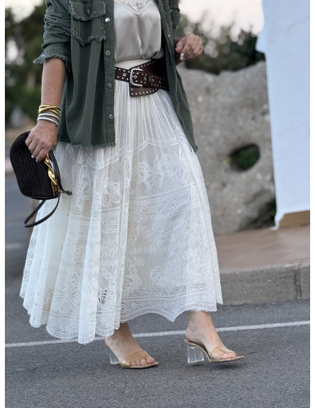 Falda de encaje crudo con forro microplisado y cintura elástica