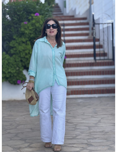 Camisa asimétrica agua marina efecto lavado