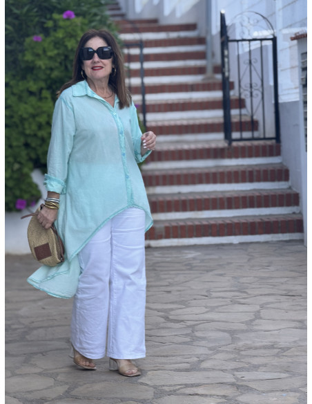 Camisa asimétrica agua marina efecto lavado