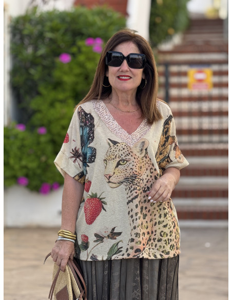 Suéter de punto fino con tigre y mariposa