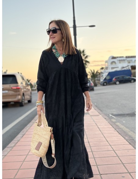💚 Vestido Bordado Inglés Negro: Elegancia y Estilo sin Esfuerzo 🌟