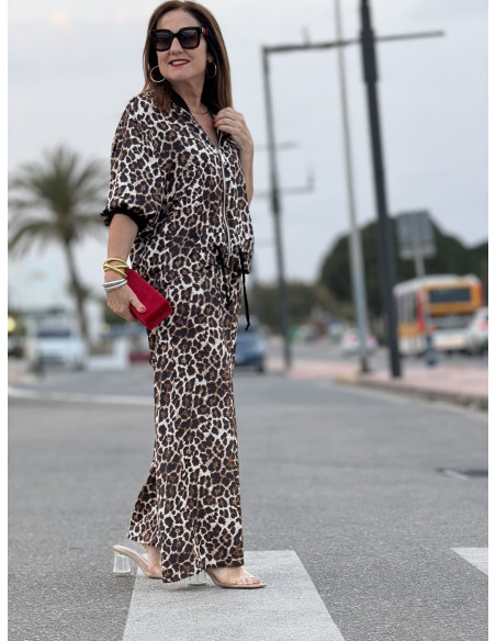 🐾 Pantalón Satinado Animal Print: Estilo Salvaje
