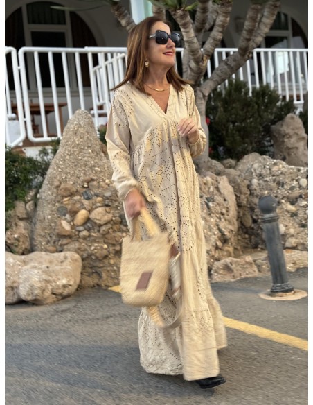 💚 Vestido Bordado Inglés Camel: Elegancia y Estilo sin Esfuerzo 🌟