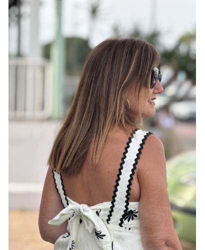 Vestido blanco con Estampado negro y Detalles de Piculina 2