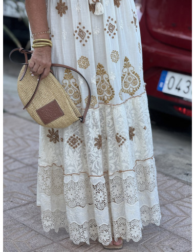 🌾 Vestido Boho Crudo Bordado con Dorado