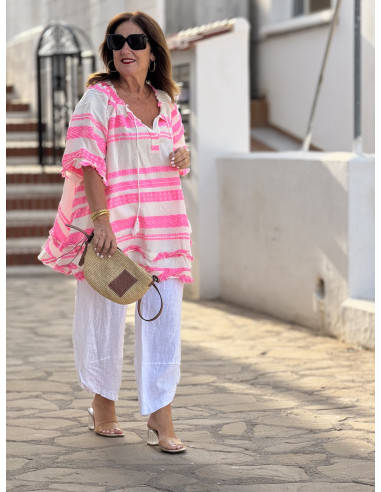 Blusón Crudo con Bordado Flúor Rosa