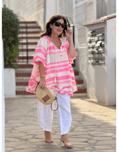 Blusón Crudo con Bordado Flúor Rosa