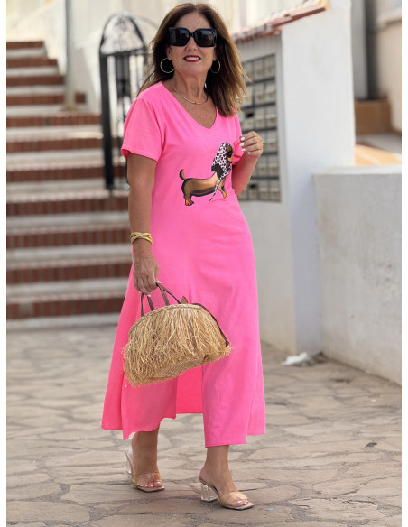 Vestido rosa efecto lavado con escote pico y ilustración de perro