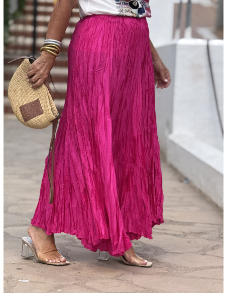 Falda Rosa Fluida con Efecto Arrugado y Cintura Elástica