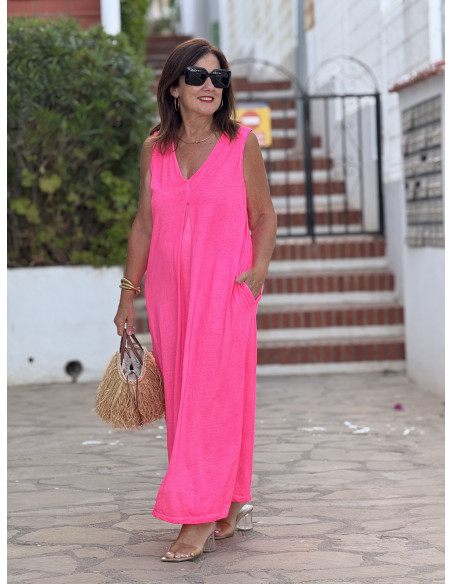 💖 Vestido Pink Flúor con Bolsillos y Escote Pico