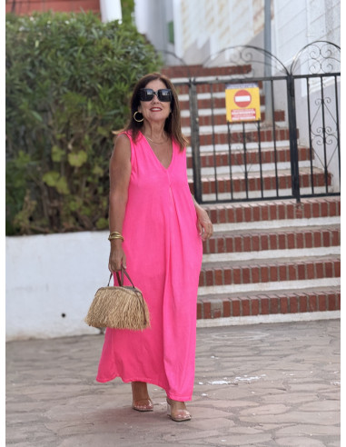 💖 Vestido Pink Flúor con Bolsillos y Escote Pico