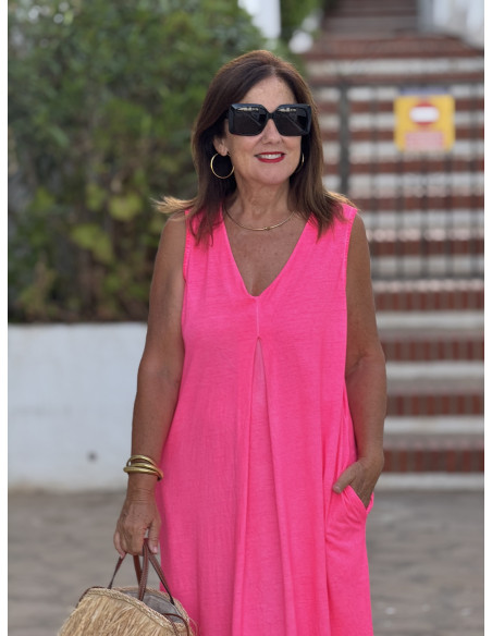 💖 Vestido Pink Flúor con Bolsillos y Escote Pico