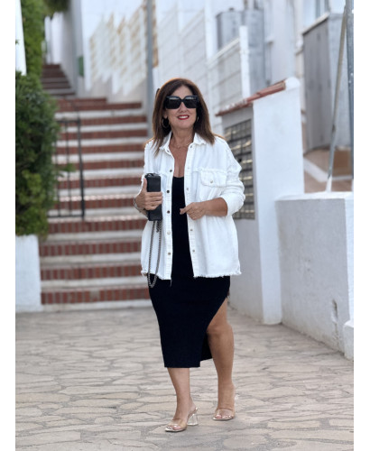 Sobrecamisa vaquera blanca con calavera en la espalda 2