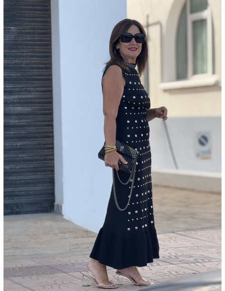 🖤 Vestido Largo Negro con Tachas Plateadas