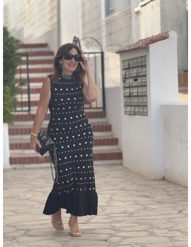🖤 Vestido Largo Negro con Tachas Plateadas