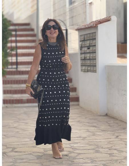🖤 Vestido Largo Negro con Tachas Plateadas