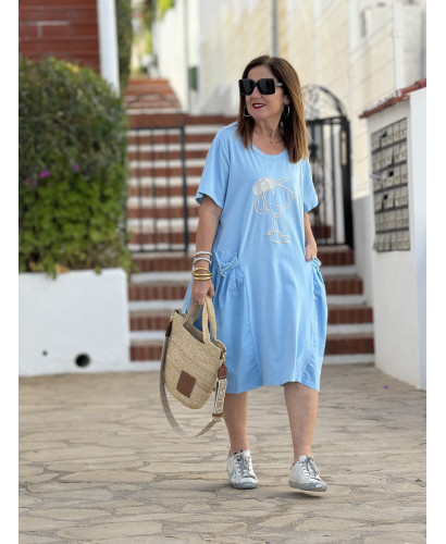 Vestido Celeste con Detalle de Snoopy