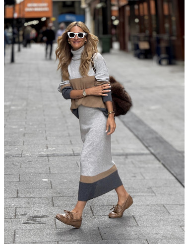 Conjunto dos piezas en franjas grises y camel