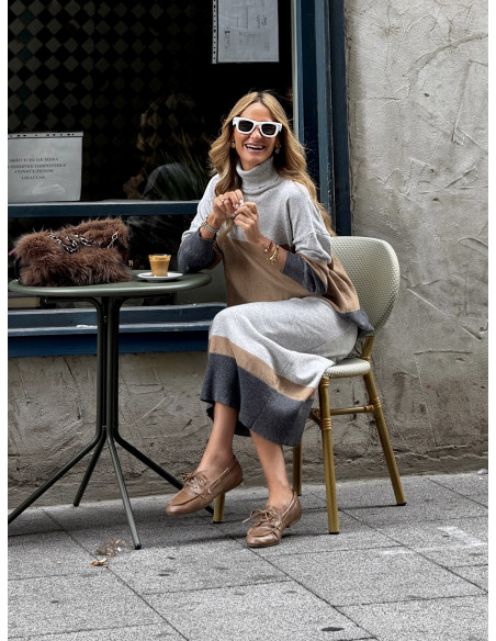 Conjunto dos piezas en franjas grises y camel