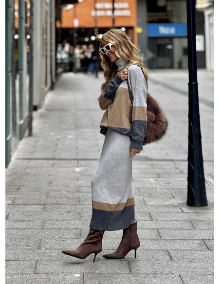 Conjunto dos piezas en franjas grises y camel