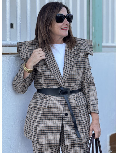 Conjunto de chaqueta y pantalón de cuadros con...