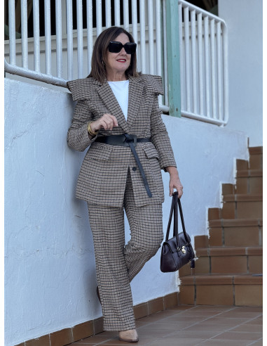 Conjunto de chaqueta y pantalón de cuadros con...