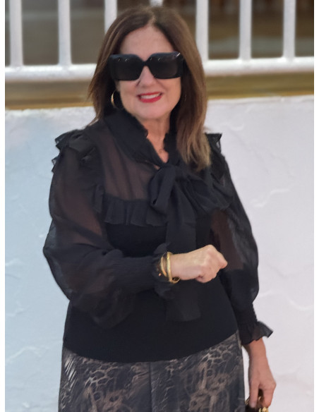 Suéter combinado en canalé y gasa negro