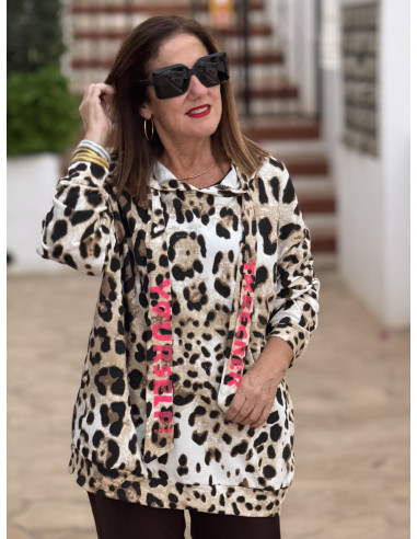 Sudadera print con capucha y detalles en fucsia