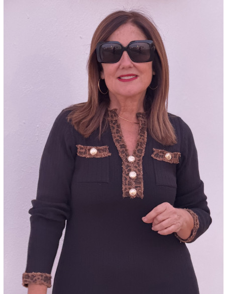 Vestido de punto canalé negro con detalles animal print