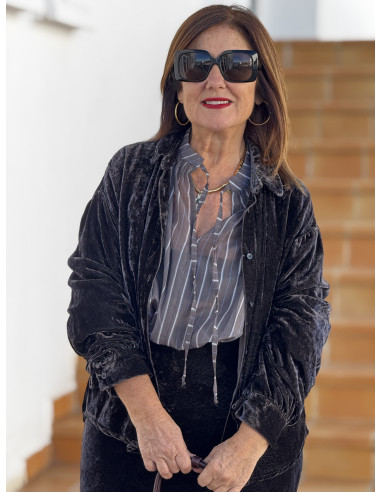 Camisa de terciopelo gris