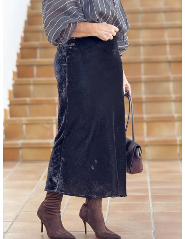 Falda larga de terciopelo gris con cintura...