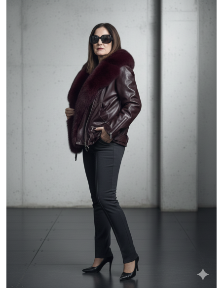 Biker efecto piel en granate con pelo desmontable y suave interior