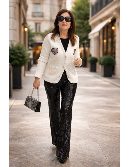 🌟 Chaqueta de Punto en Crudo con Detalles Joya y Abalorios ✨