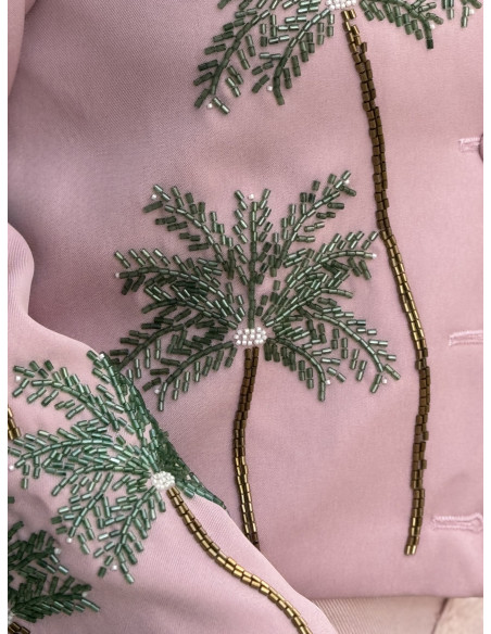 Chaqueta bordada rosa con palmeras