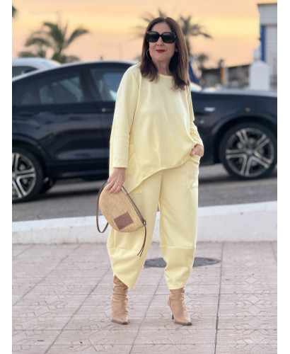 Conjunto amarillo en Tejido Técnico Suave