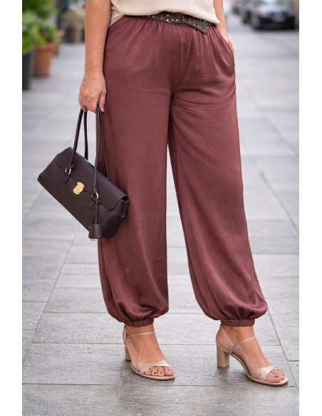 Pantalón bombacho marrón