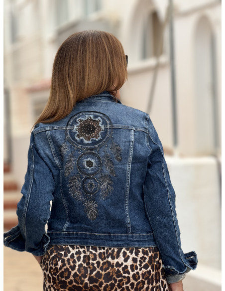 Cazadora Vaquera con Atrapasueños bordado